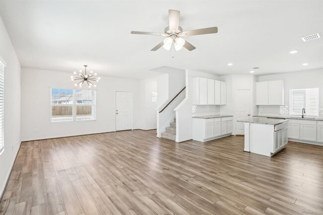 Building Photo - 183 Shenandoah Dr