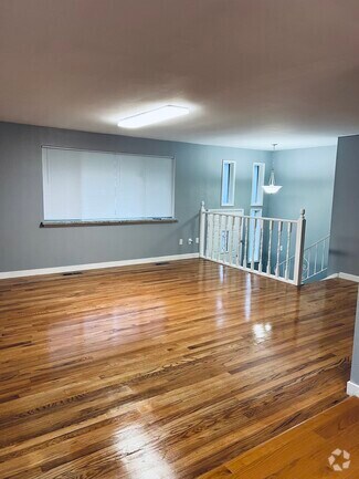 Building Photo - 12630 SE 160th St