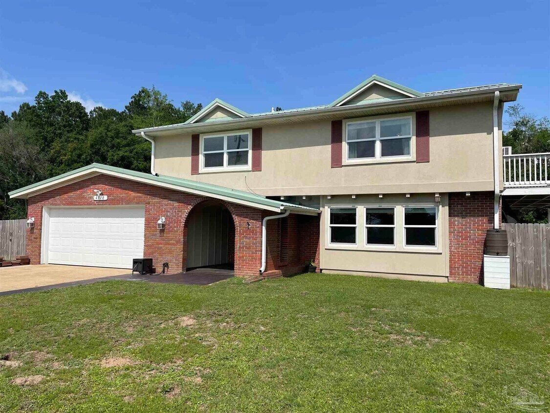 Primary Photo - 4528 River Ranch Rd