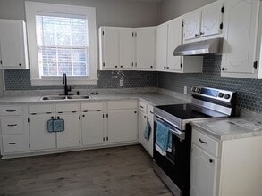 Building Photo - 1137 Paxton St