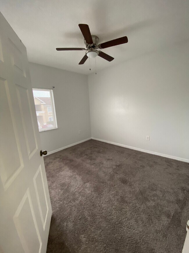 Foto del edificio - 6411 Cypressdale Dr