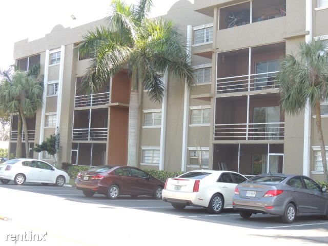 Building Photo - 22511 SW 66th Ave
