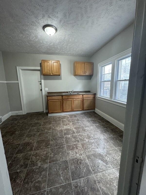 Foto del edificio - 4056 E 136th St