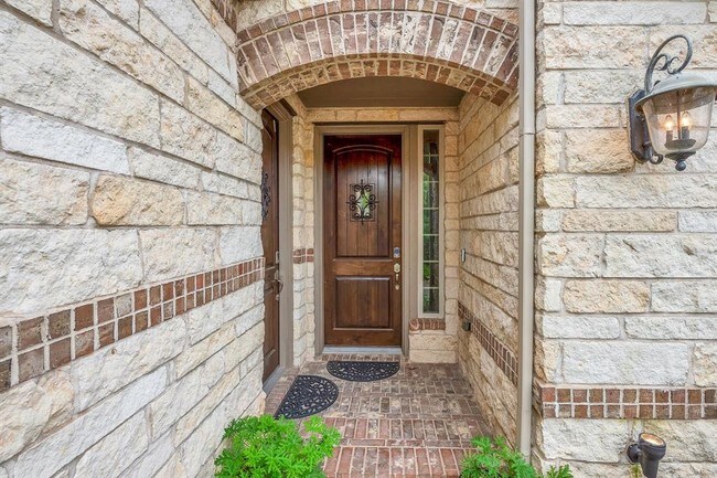 Foto del edificio - 2822 Mayfield Ridge Ln