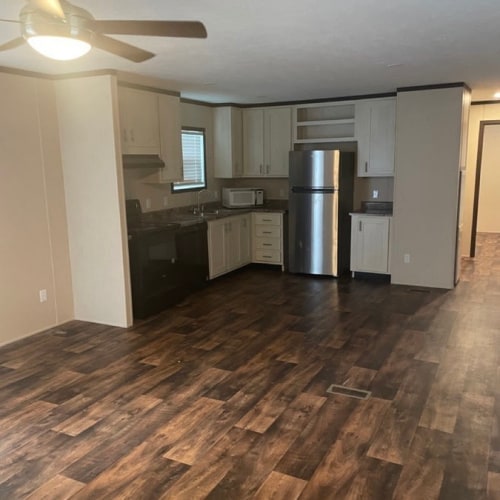 Building Photo - 475 Landis Ln