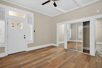 Building Photo - 330 Cedar Ave