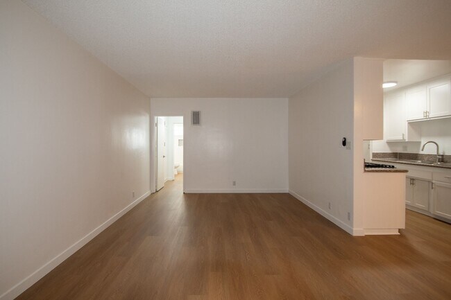 Foto del edificio - 10855 Morrison St