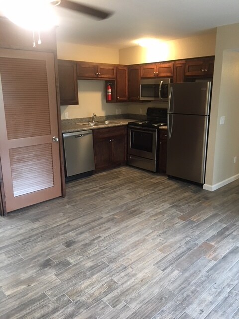 Foto del edificio - 2737 Houston Ave