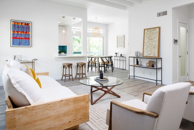 Foto del edificio - The WEHO Orlando