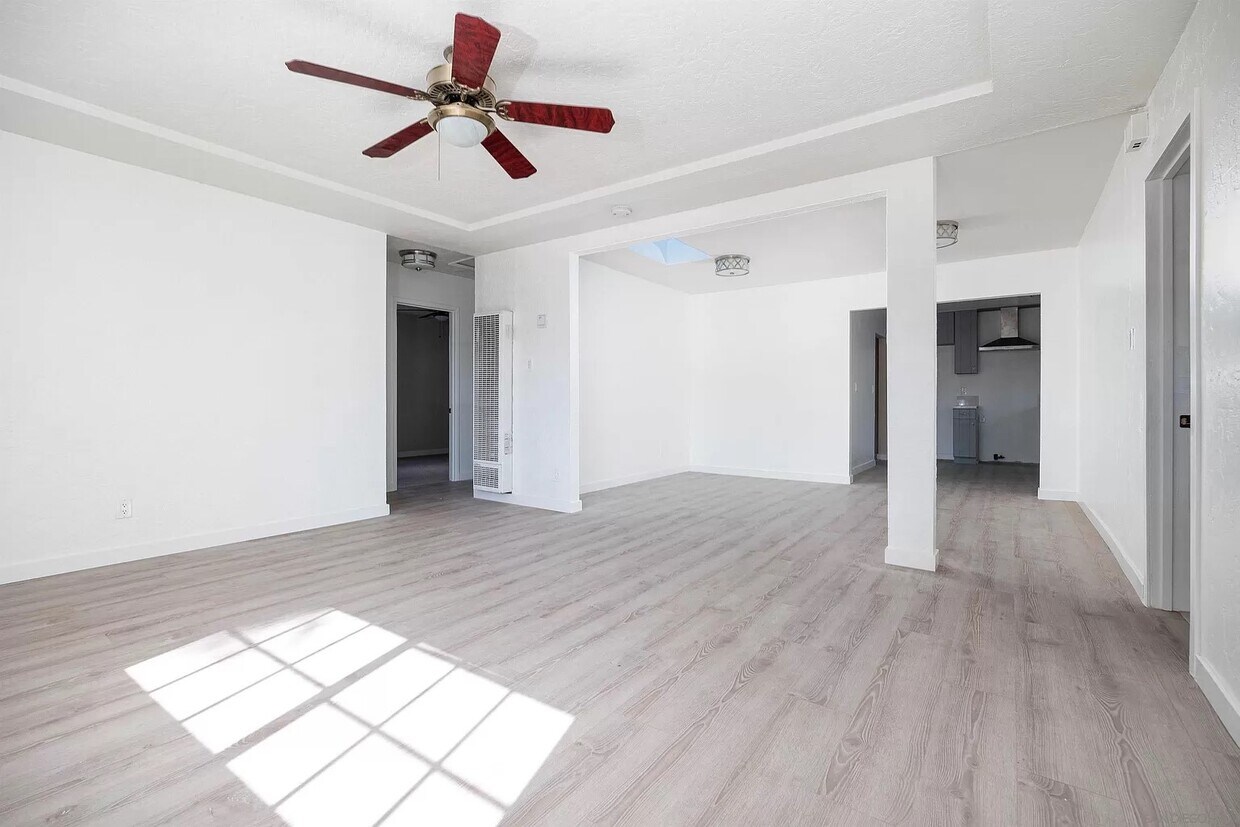 Foto principal - 8254 Jamacha Rd