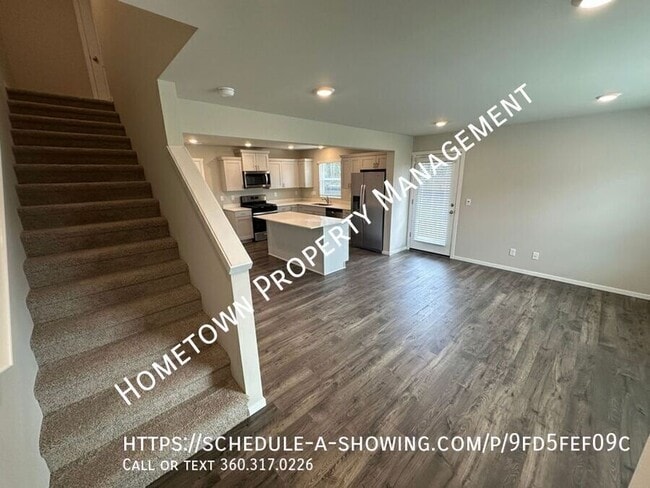 Building Photo - 2403 Trailside Dr NE