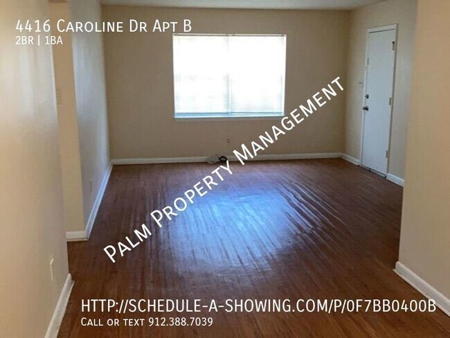 Foto del edificio - 4416 Caroline Dr