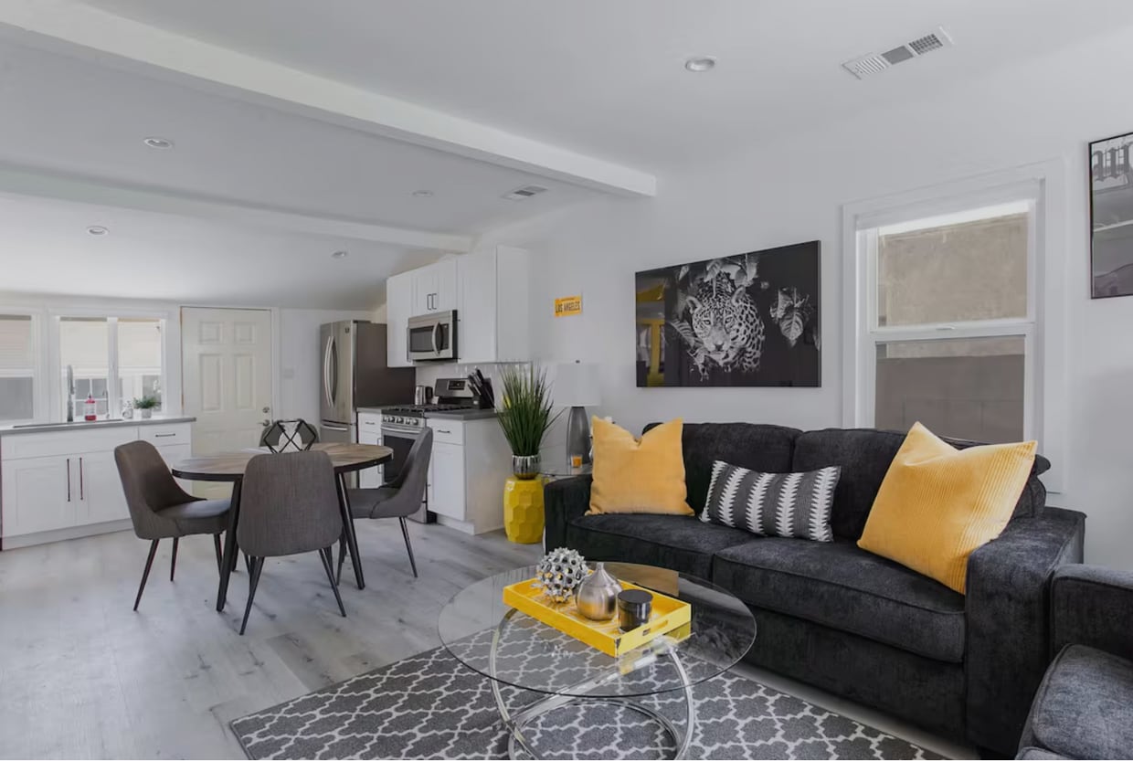 Foto principal - 121 N Belmont St