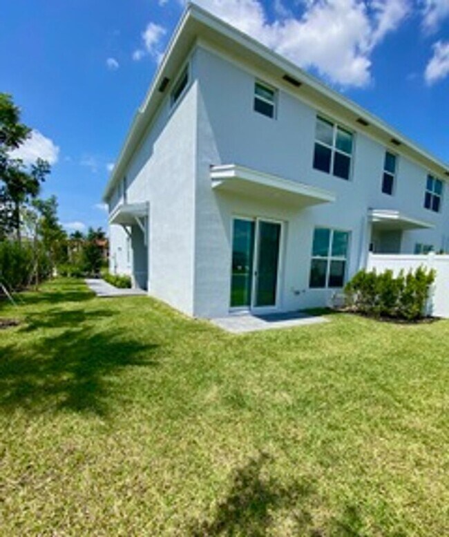 Photo - Brand new Townhome centrally located in La...