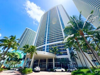 Building Photo - 1800 S Ocean Dr