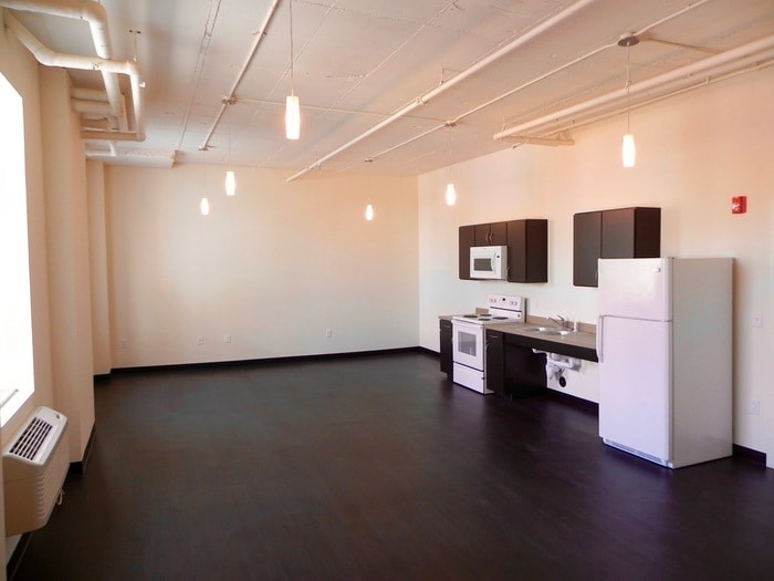 Foto principal - 517 Gold Ave SW