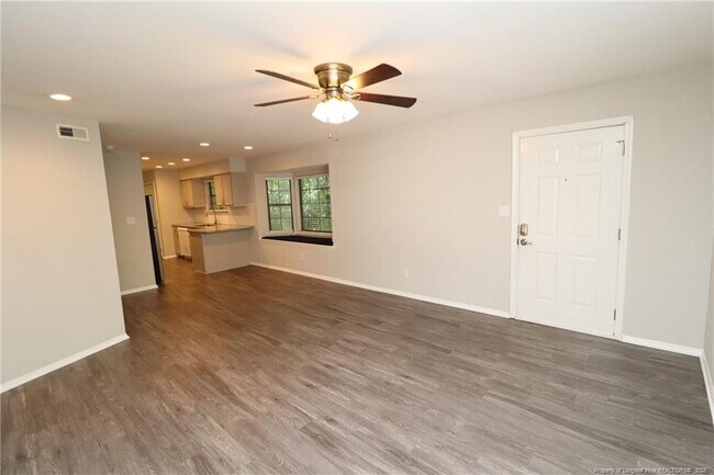 Foto del edificio - 4901 Coral Ridge Ct