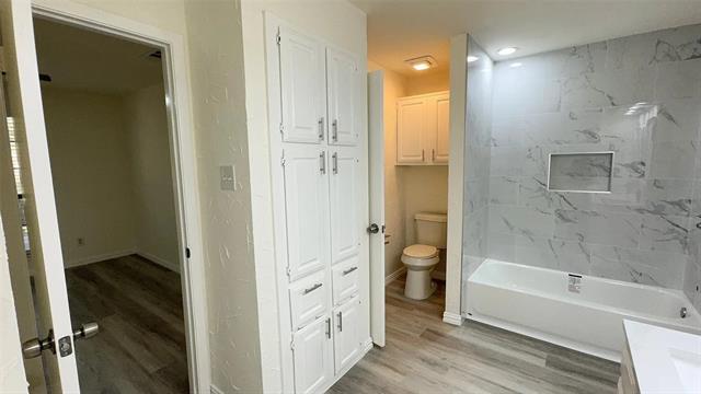 Foto del edificio - 1907 Chasewood Cir