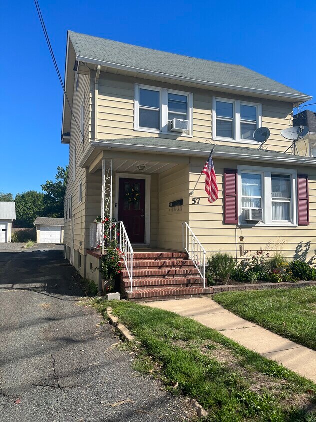 Primary Photo - 57 E Somerset St