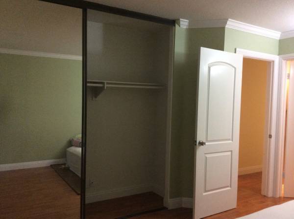 Second Master Bedroom - Huge double glass doors closet. - 10 Remington