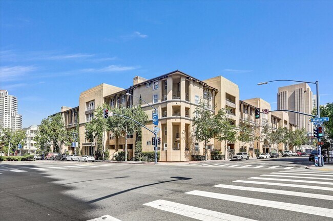 Building Photo - 301 W G St