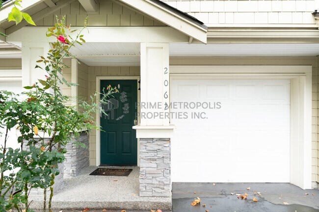 Foto del edificio - 2062 Newport Way NW