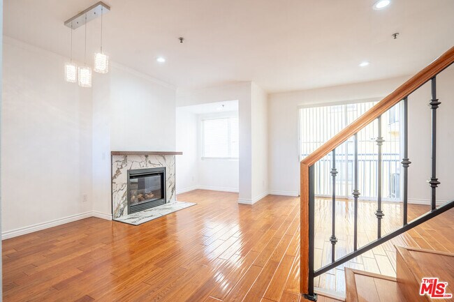 Foto del edificio - 1030 S Norton Ave