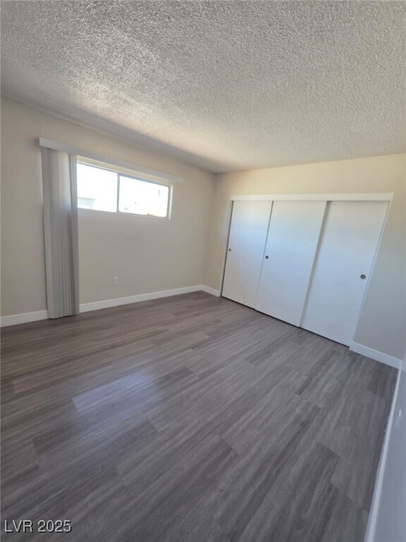 Foto del edificio - 1075 E Desert Inn Rd
