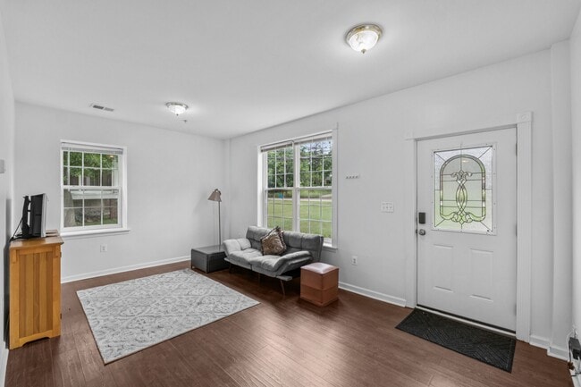 Photo - 4813 Calvert Rd House