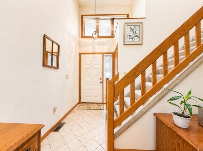 Foto del edificio - 209 Vivian Ln