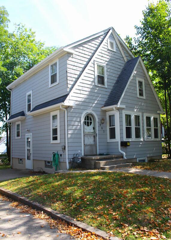 Primary Photo - 803 Brown St