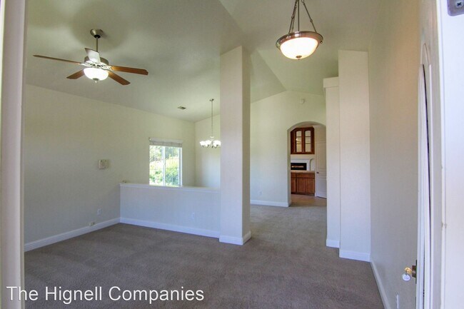 Foto del edificio - 4 br, 2 bath House - 4561 Quinton Drive
