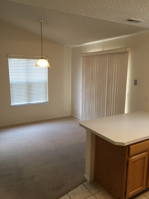 Foto del edificio - 5217 Congressional Pl