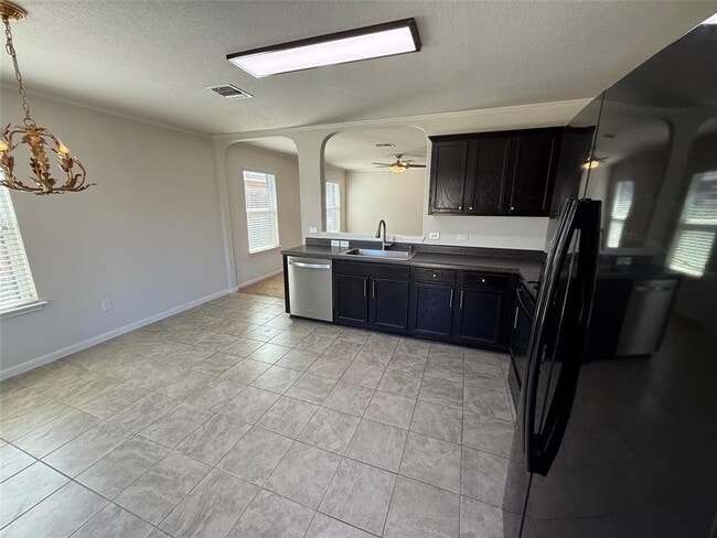 Foto del edificio - 206 Windridge Dr N