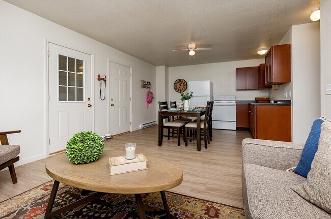 Foto del edificio - 1506 Cherry Creek Dr