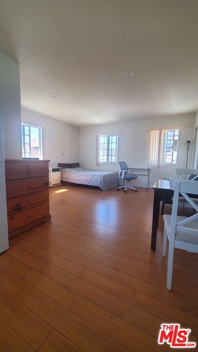 Foto principal - 805 E 21st St