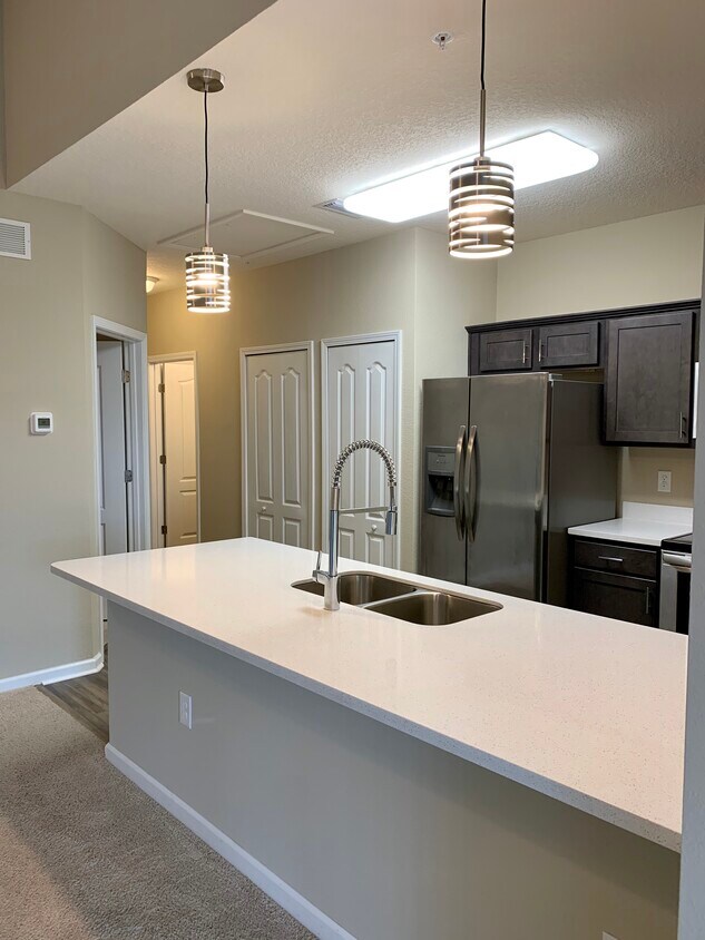 Foto principal - 4966 Key Lime Dr