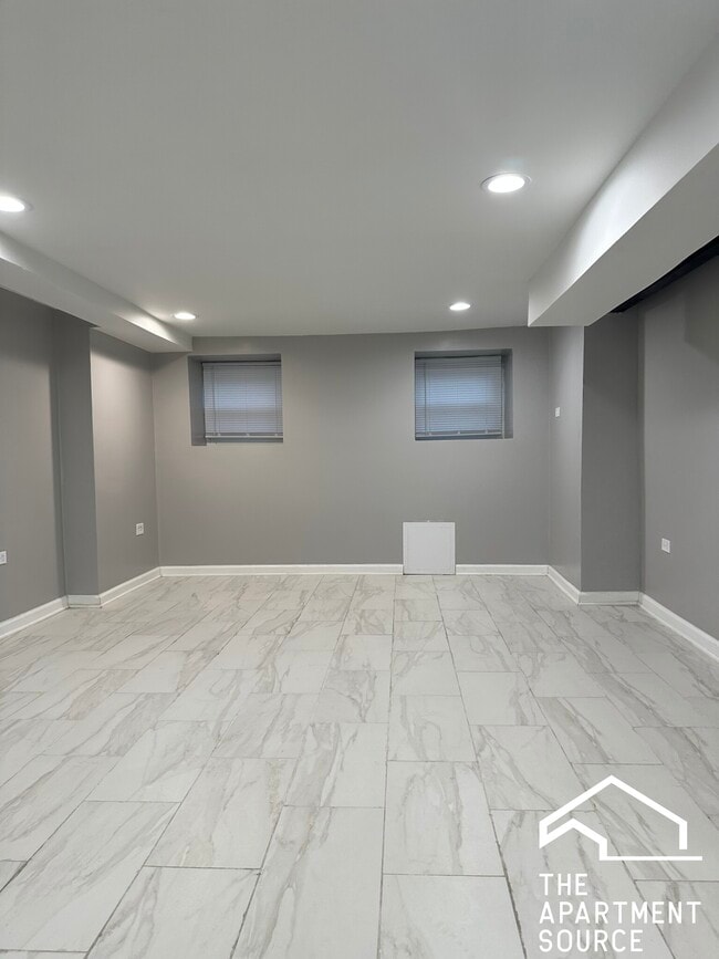 Foto del edificio - 4033 W Crystal St