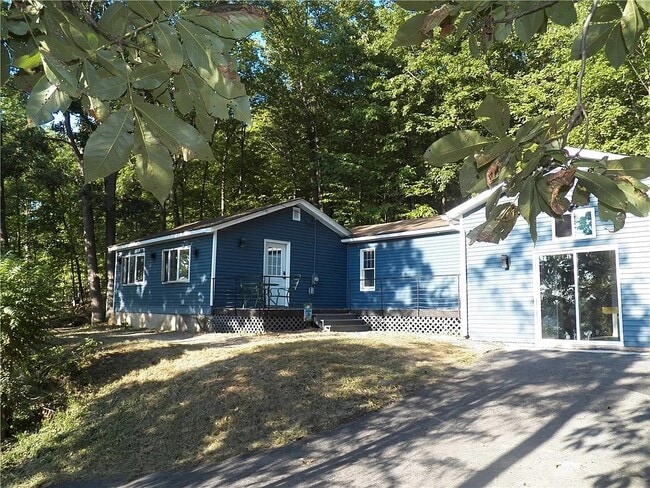Building Photo - 5145 E Lake Rd