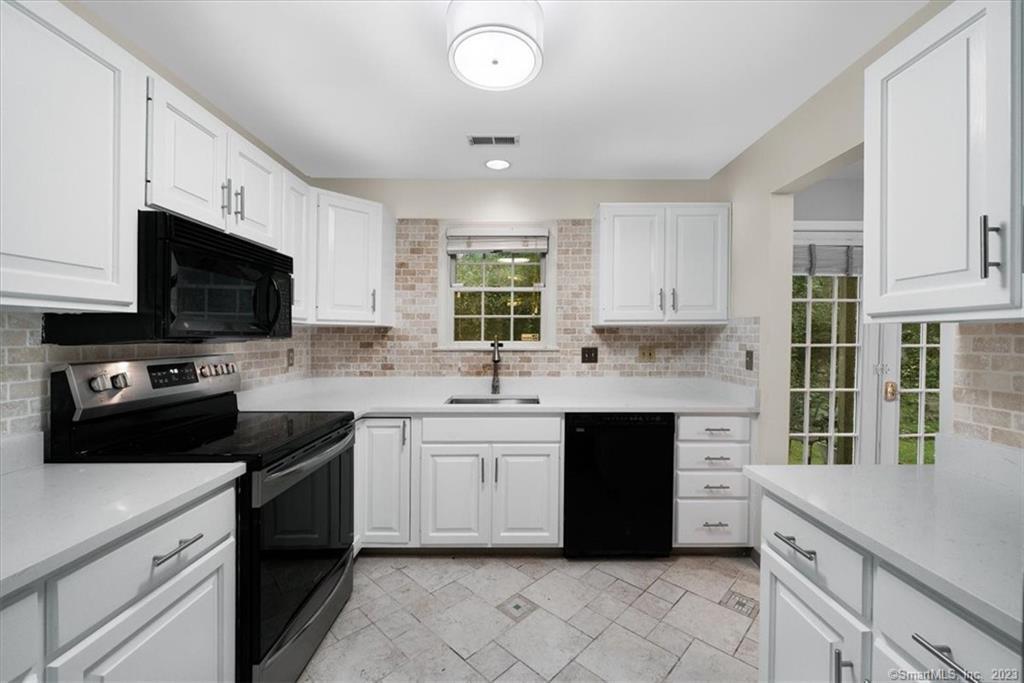 150 Prospect St Unit 16, Greenwich, CT 06830 Condo for Rent in