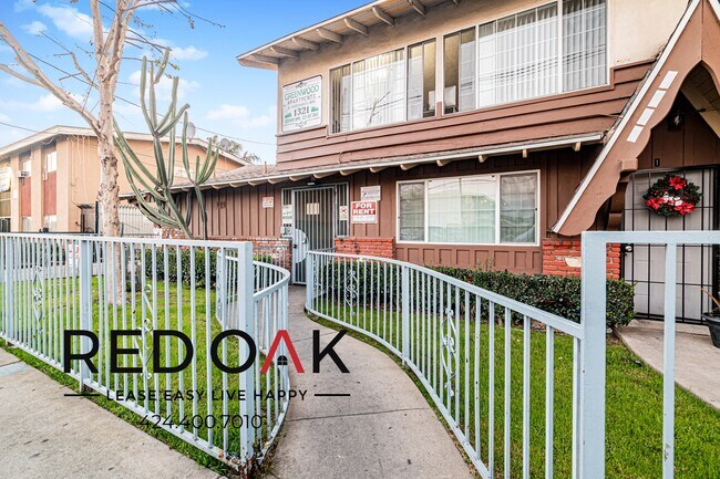 Foto del edificio - 1321 S Greenwood Ave