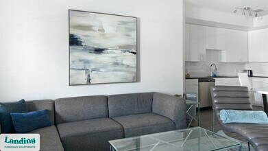 Building Photo - 4950 W Prescott St