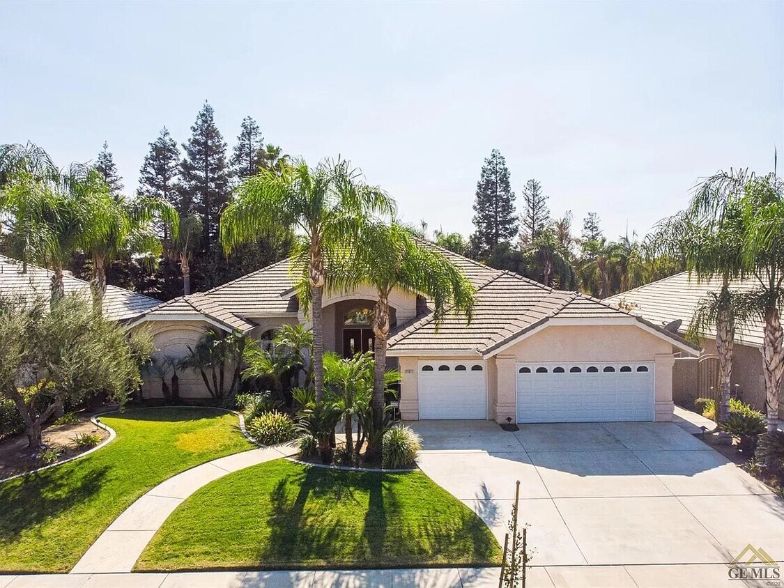 11411 Hyde Park Dr, Bakersfield, CA 93311 House Rental in Bakersfield