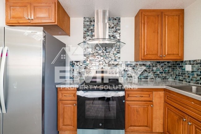 Photo - 3652 Platt Ave Apartment