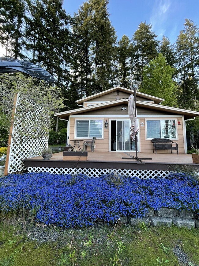 Foto del edificio - 111 E Driftwood Circle East