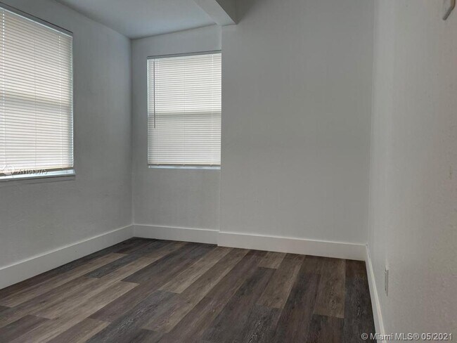 Foto del edificio - 717 54th St
