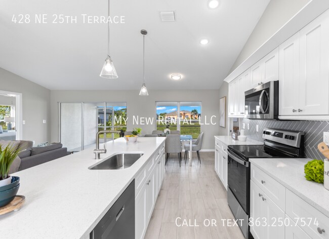 Building Photo - 428 NE 25th Terrace