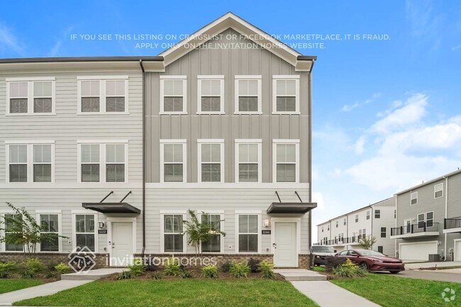 Building Photo - 11141 Tournament Dr