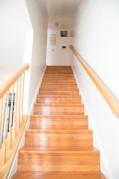 Foto del edificio - 8805 Hardesty Dr