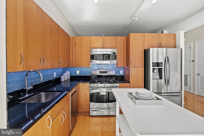 Foto del edificio - 811 4th St NW